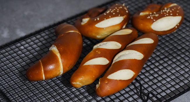 Průvodce po Bavorské Kuchyni: Od Weisswurst po Obatzdu
