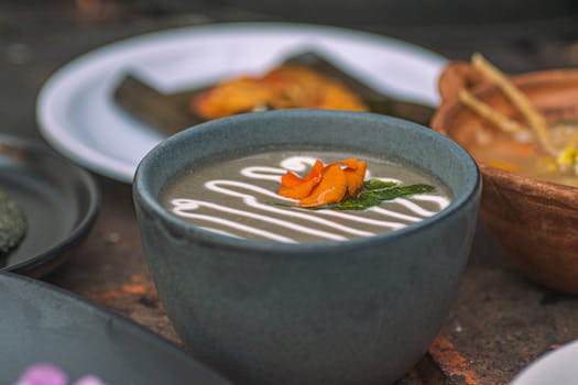 Kuchyň Bavorska: Domácí Bramborová Polévka v Autentickém Provedení