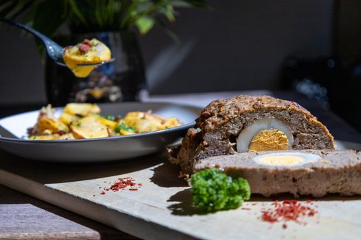 Bavorské Sekané: Kulinářský Průvodce Od Tradičního Leberkäse